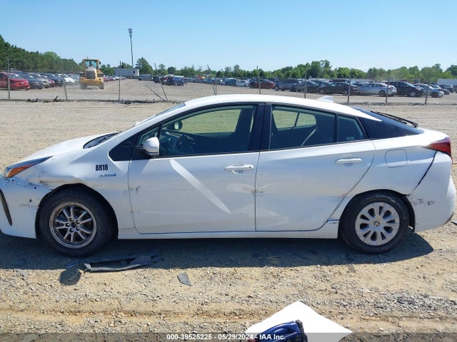 Toyota Prius Le 2021 JTDKAMFU1M3150324 Image 14