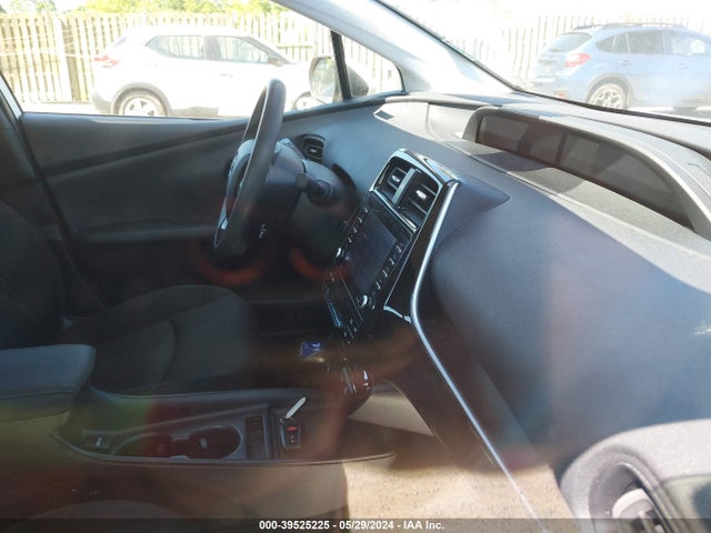 Toyota Prius Le 2021 JTDKAMFU1M3150324 Image 5