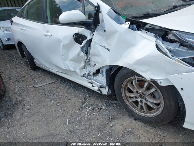 Toyota Prius Le 2021 JTDKAMFU1M3150324 Image 6