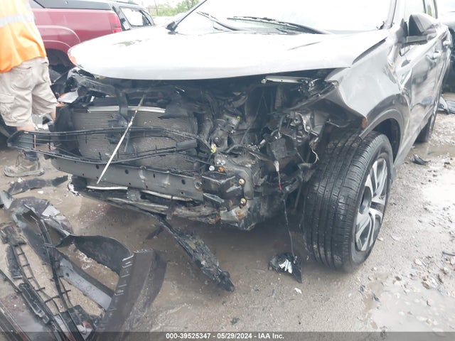 Toyota RAV4 LE 2017 JTMBFREV4HJ121992 Image 6