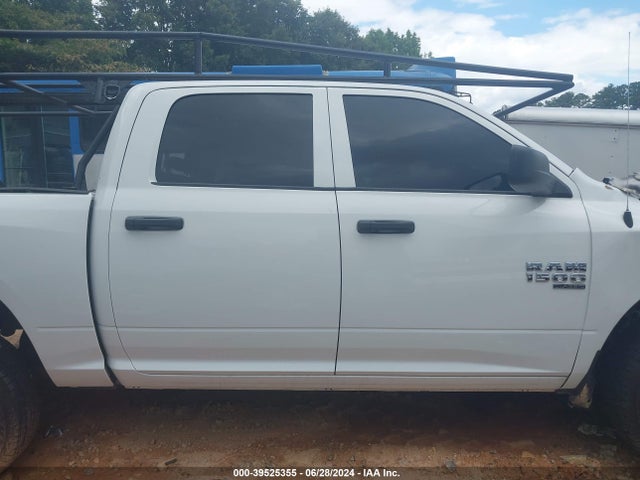 1C6RR6KG6RS135986 RAM 1500 Classic Tradesman  4x2 5'7 Box