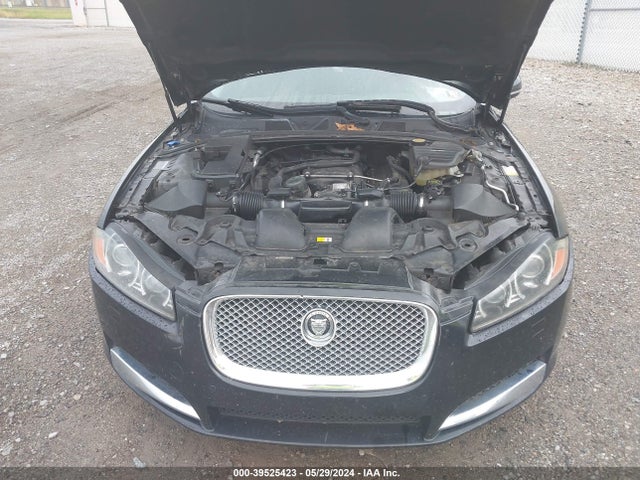 2012 JAGUAR XF SAJWA0FB9CLS50552 Photo 9