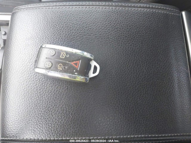 2012 JAGUAR XF SAJWA0FB9CLS50552 Photo 10