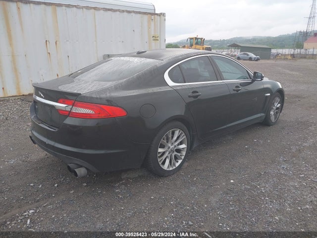 2012 JAGUAR XF SAJWA0FB9CLS50552 Photo 3