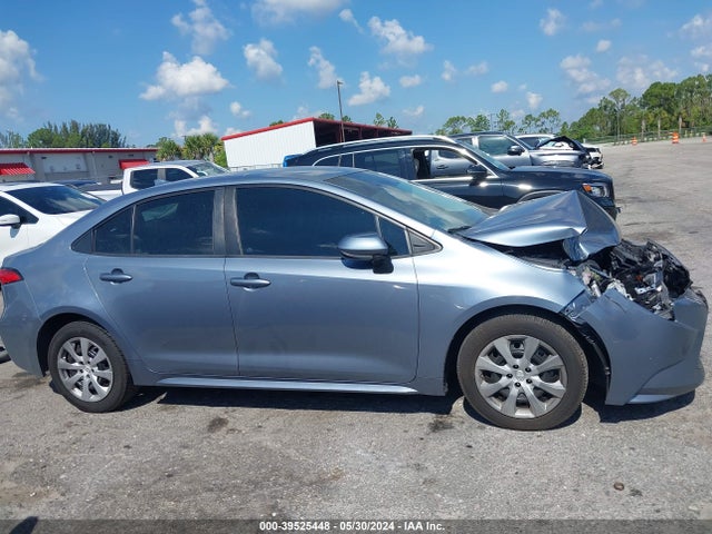 Toyota COROLLA LE 2021 5YFEPMAE0MP212430 Image 13