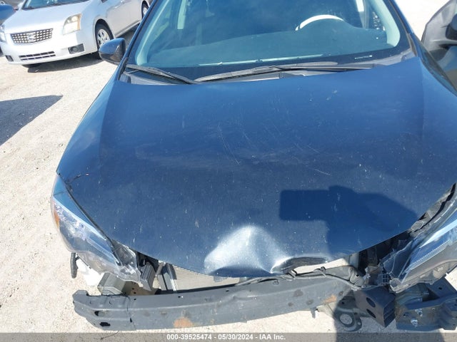 Toyota COROLLA LE 2018 5YFBURHE4JP848844 Image 10