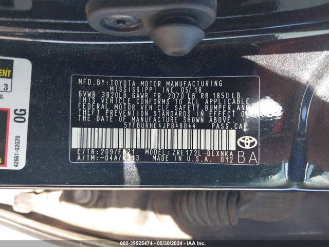 Toyota COROLLA LE 2018 5YFBURHE4JP848844 Image 9