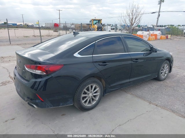 Hyundai SONATA SE 2019 5NPE24AF2KH790921 Image 4