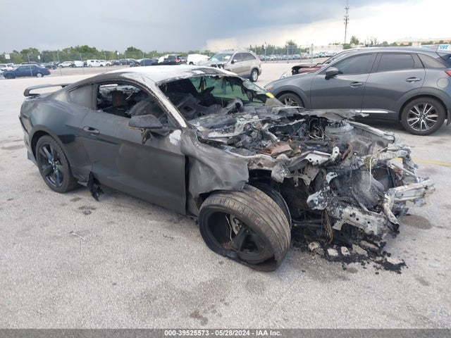 2022 1FA6P8TH8N5127536 main image