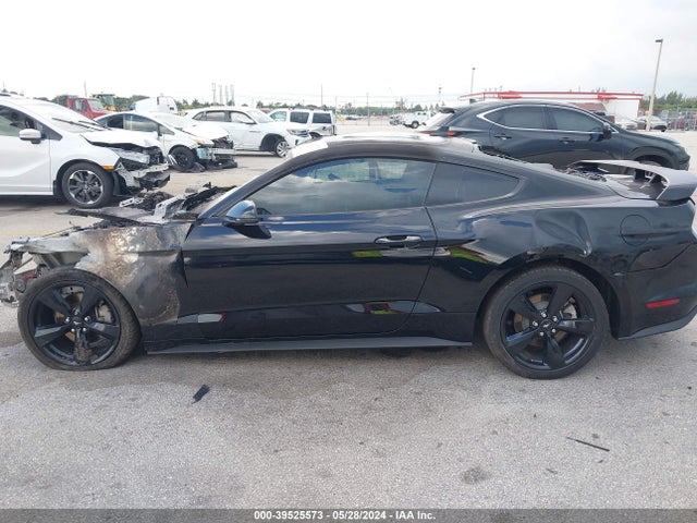 Ford Mustang Ecoboost Premium Fastback 2022 1FA6P8TH8N5127536 Image 13
