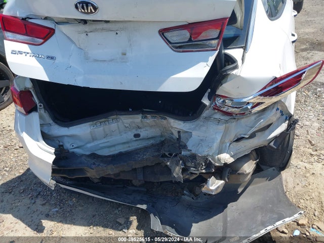 KIA Optima Lx 2017 KNAGT4L38H5177720 Image 6