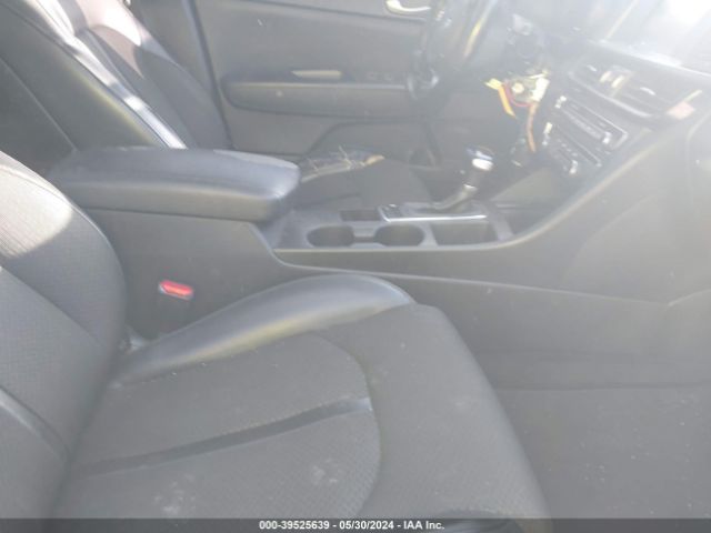 5XXGT4L34JG237268 KIA Optima S