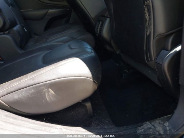 1C4PJMDSXFW563366 Jeep Cherokee Limited