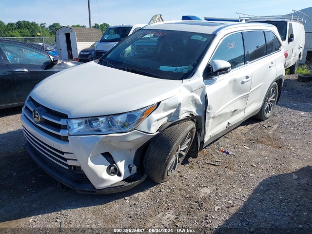 Toyota Highlander Xle 2019 5TDJZRFH2KS617640 Image 6
