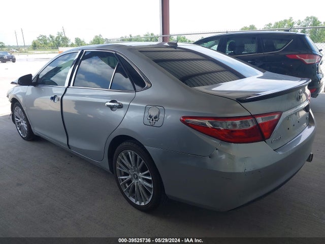 Toyota CAMRY LE 2016 4T4BF1FK9GR566720 Image 3
