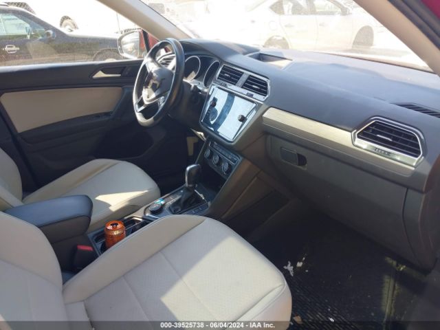 3VV2B7AX3KM110260 Volkswagen Tiguan 2.0t Se/2.0t Sel/2.0t Sel R-line/2.0t Sel R-line Black