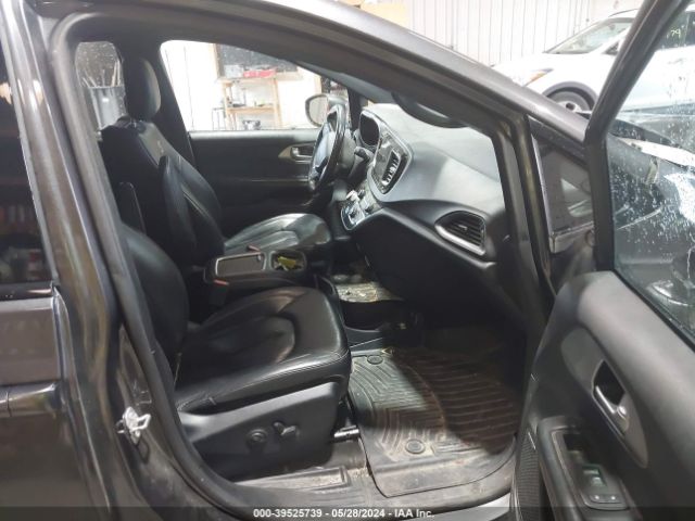 2C4RC1EG6KR506953 Chrysler Pacifica Touring L Plus
