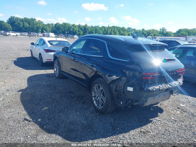 Genesis Gv70 2.5t Awd 2023 KMUMADTB8PU115822 Image 3