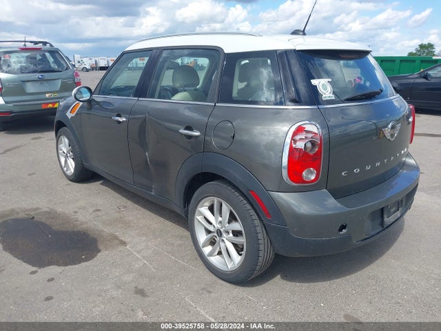 2013 MINI COUNTRYMAN WMWZB3C54DWR35614 Photo 2