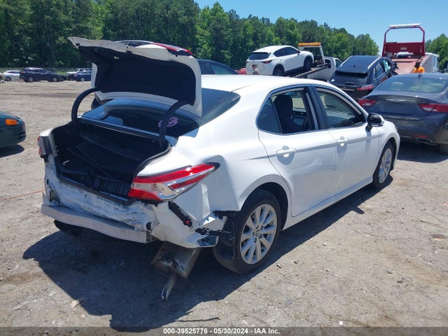 Toyota CAMRY LE 2020 4T1C11AK5LU344609 Image 4