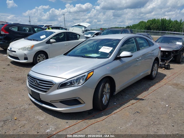 Hyundai Sonata 2017 5NPE24AF7HH516655 Image 2