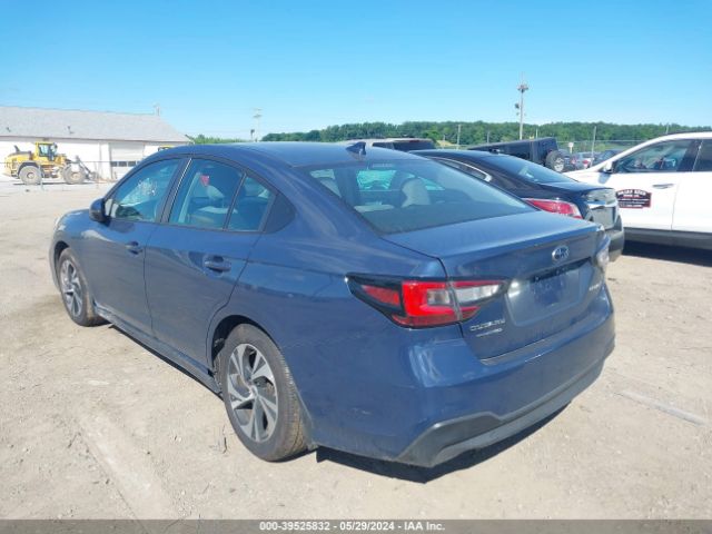 4S3BWAF6XR3011107 Subaru Legacy Premium