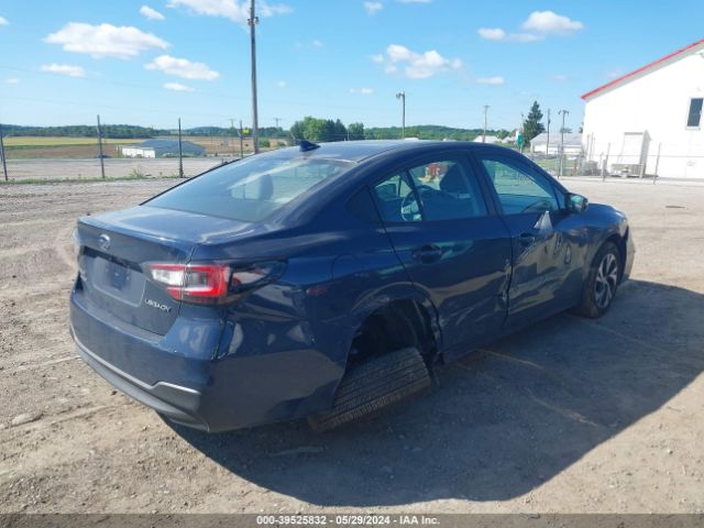 4S3BWAF6XR3011107 Subaru Legacy Premium