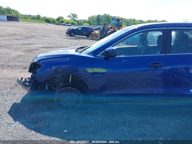 Nissan ROGUE S 2018 JN8AT2MT7JW462831 Image 15