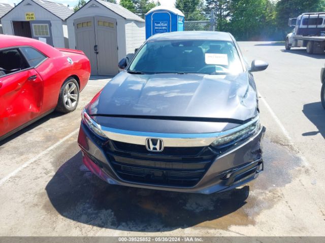 1HGCV2F92KA033922 Honda Accord Touring 2.0t