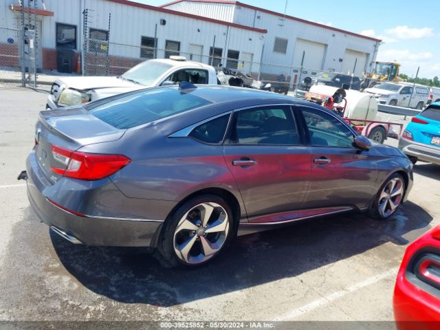 1HGCV2F92KA033922 Honda Accord Touring 2.0t