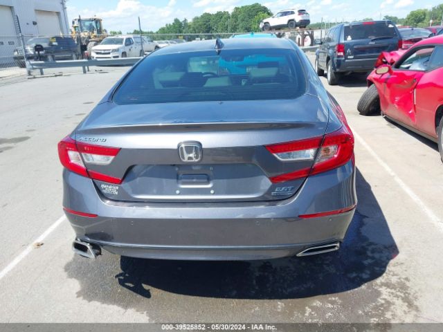 1HGCV2F92KA033922 Honda Accord Touring 2.0t