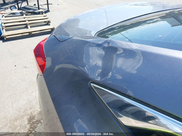 1HGCV2F92KA033922 Honda Accord Touring 2.0t