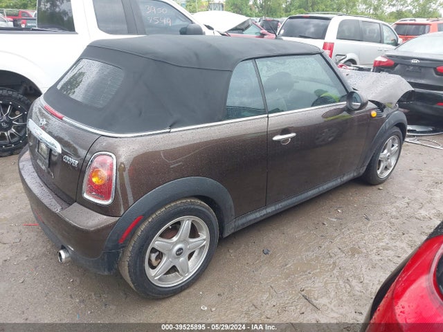 2010 MINI COOPER WMWMR3C52ATU98442 Photo 3