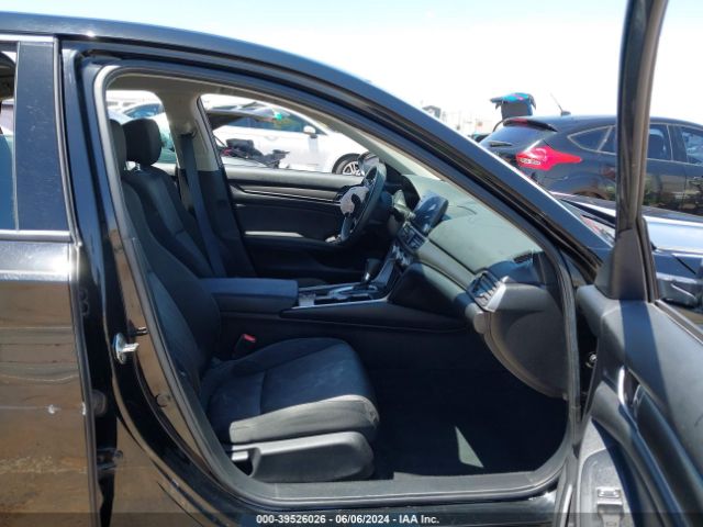 1HGCV1F14KA010016 Honda ACCORD LX
