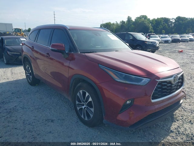Toyota Highlander Xle 2021 5TDGZRAH4MS527023 главное изображение