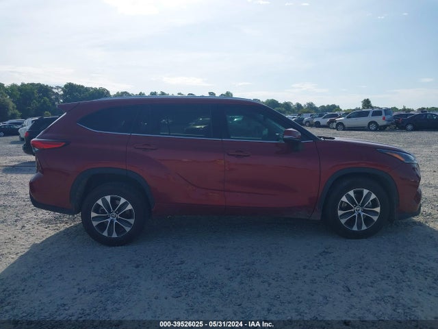 Toyota Highlander Xle 2021 5TDGZRAH4MS527023 Image 13