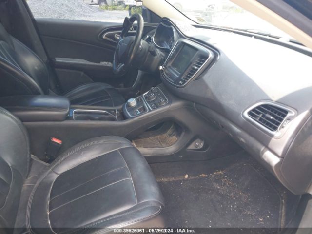 Chrysler 200 C 2015 1C3CCCEG7FN664730 Image 5