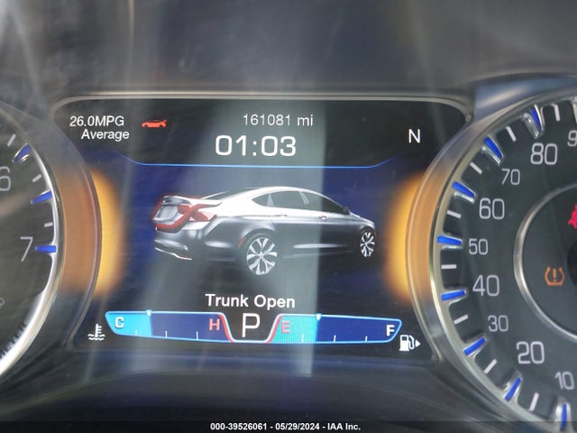 Chrysler 200 C 2015 1C3CCCEG7FN664730 Image 7