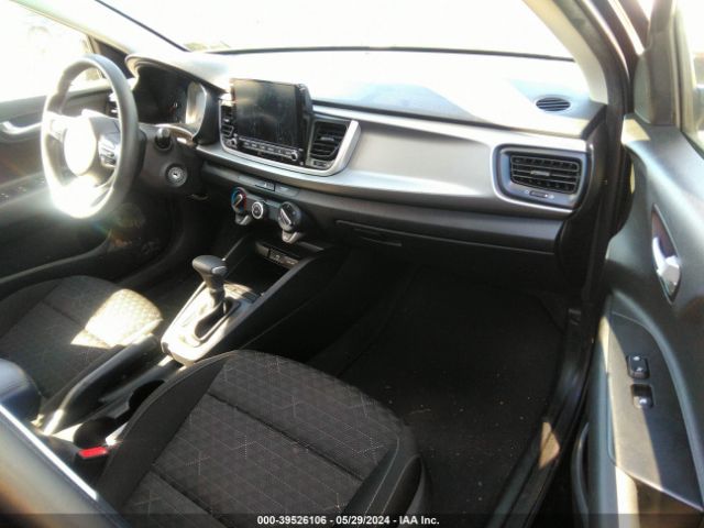 3KPA25AD8NE458350 KIA Rio 5-door S