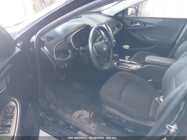 Chevrolet MALIBU LT 2018 1G1ZD5ST4JF174094 Image 5