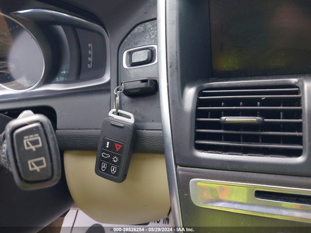 Volvo Xc60 T6 Premier Plus 2015 YV4902RC0F2595796 Image 11