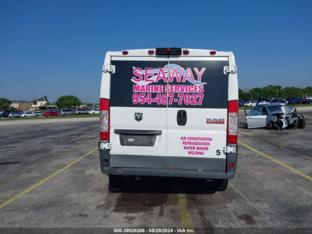 3C6TRVAG1JE106226 RAM Promaster 1500 Low Roof 136 Wb