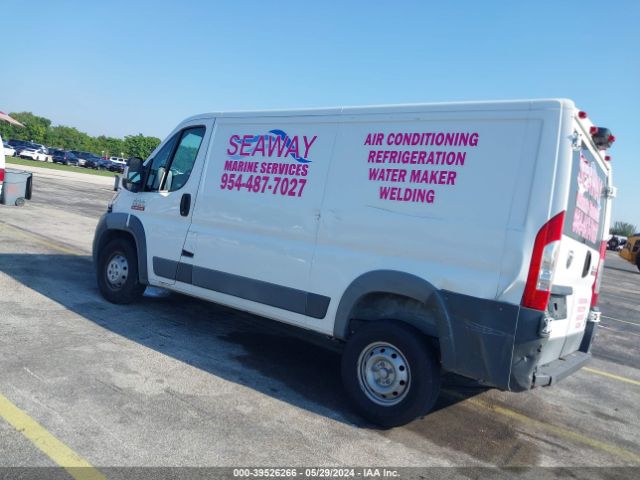 3C6TRVAG1JE106226 RAM Promaster 1500 Low Roof 136 Wb