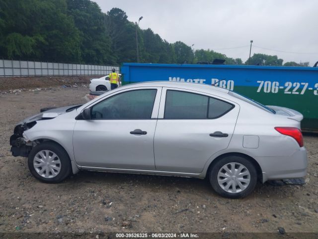 3N1CN7AP6FL815109 Nissan Versa 1.6 S+