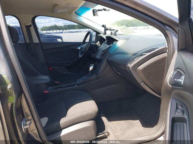 Ford FOCUS SE 2015 1FADP3F21FL345588 Image 5