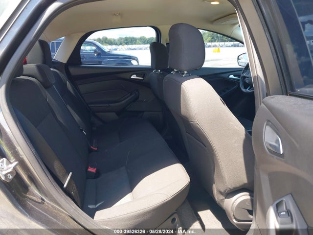 Ford FOCUS SE 2015 1FADP3F21FL345588 Image 8