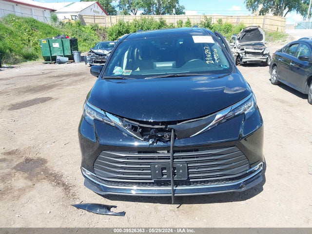 Toyota SIENNA XLE 2021 5TDYSKFC3MS028467 Image 12