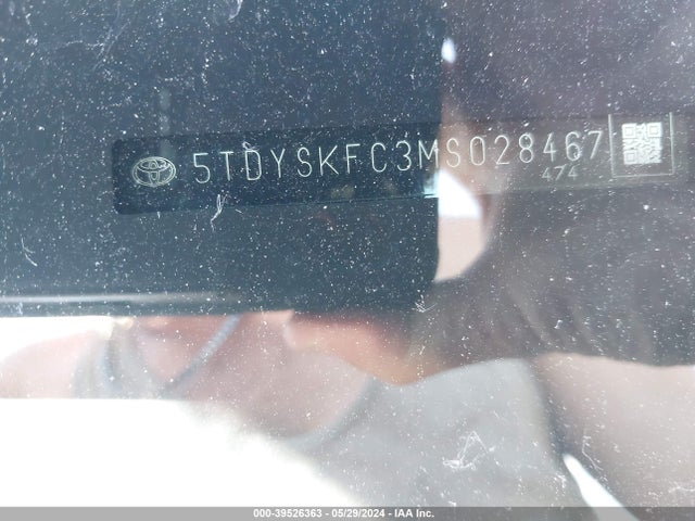 Toyota SIENNA XLE 2021 5TDYSKFC3MS028467 Image 9