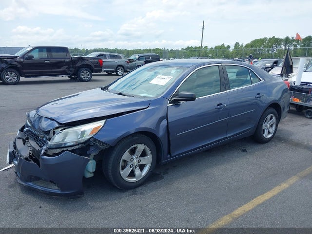 Chevrolet MALIBU LS 2015 1G11B5SL1FF122612 Image 2