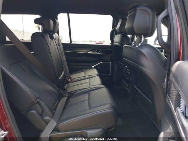 1C4SJUBP7RS136764 Jeep Wagoneer Series Ii 4x2